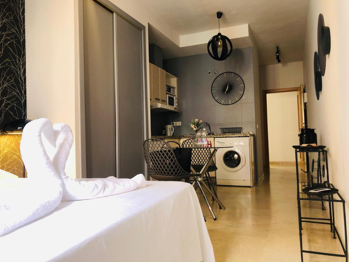 Cozy Studio Malaga Centro By Alohamalaga Luaran gambar